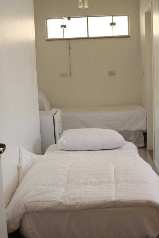 Chacara Ando Bed And Breakfast Aguas de Santa Barbara Δωμάτιο φωτογραφία