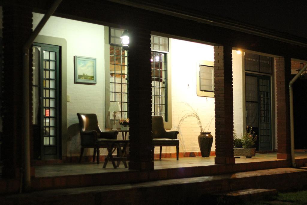 Chacara Ando Bed And Breakfast Aguas de Santa Barbara Εξωτερικό φωτογραφία